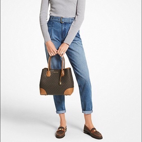 Mercer Gallery Medium Logo Tote Bag - Picture 2 of 2